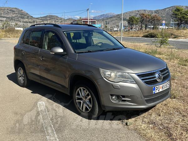 Volkswagen - Tiguan - 2.0 TDI 4Motion