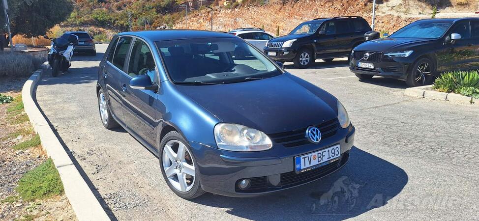 Volkswagen - Golf 5 - 1.9 TDI