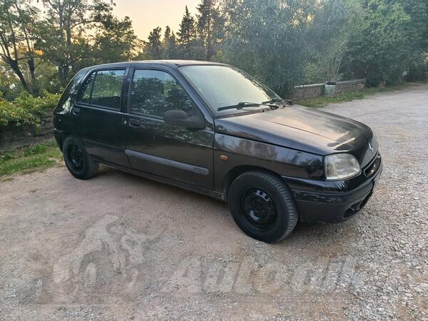Renault - Clio - 1.2benz
