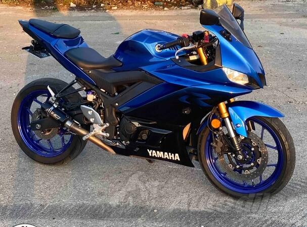 Yamaha - R3