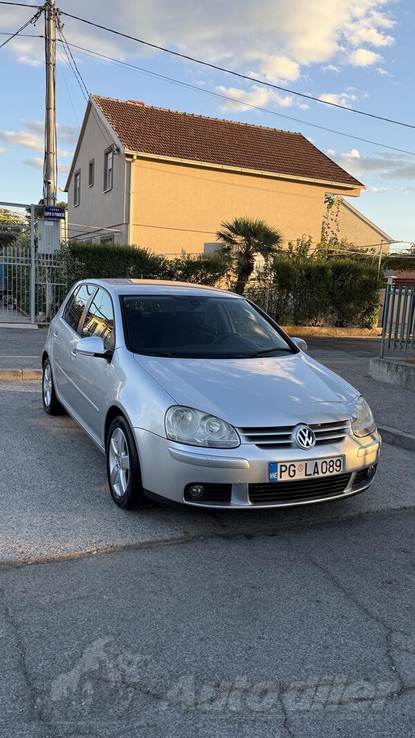 Volkswagen - Golf 5 - 1.9 TDI
