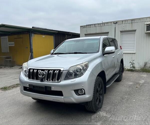Toyota - Land Cruiser