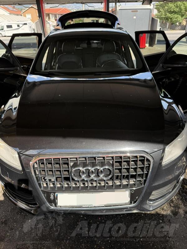 Audi - Q5 - 2.0 tdi