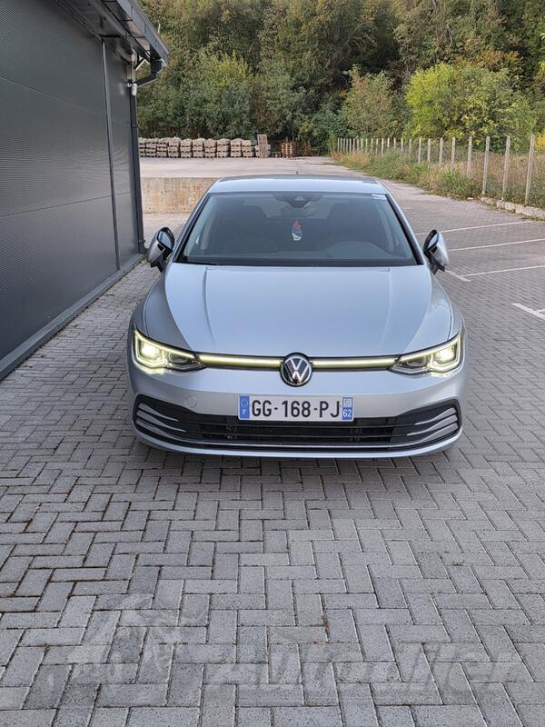 Volkswagen - Golf 8 - 2.0 TDI