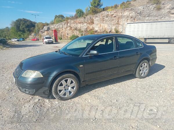 Volkswagen - Passat - 1 9 TDI
