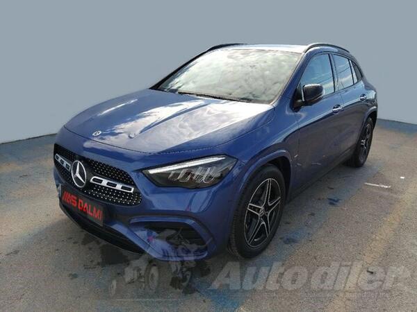 Mercedes Benz - GLA 200 - d 150KS 8G-Tronic 3xAMG LINE NIGHT PAKET WIDESCREEN FULL-LED Kamera Par...