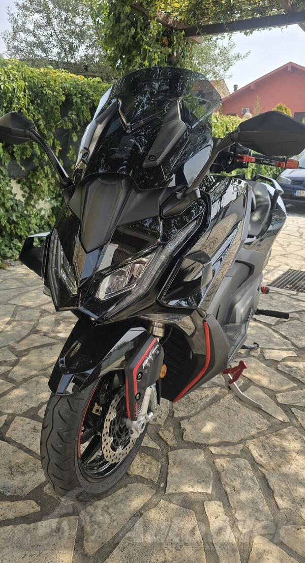 Kymco - AK 550 PREMIUM