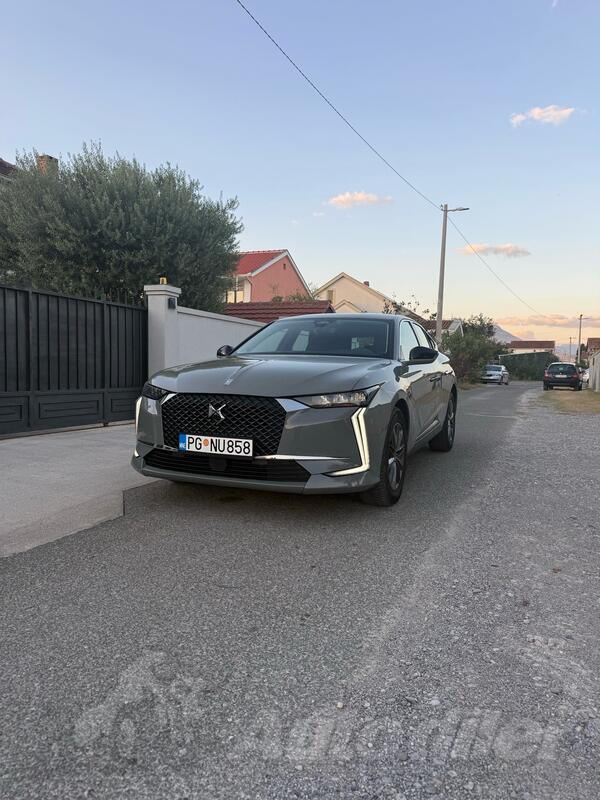 DS Automobiles - DS 4 - 1.5