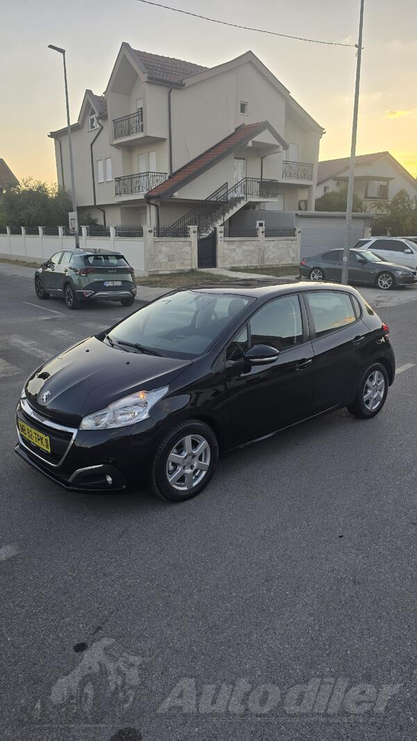 Peugeot - 208 - 1.6 hdi