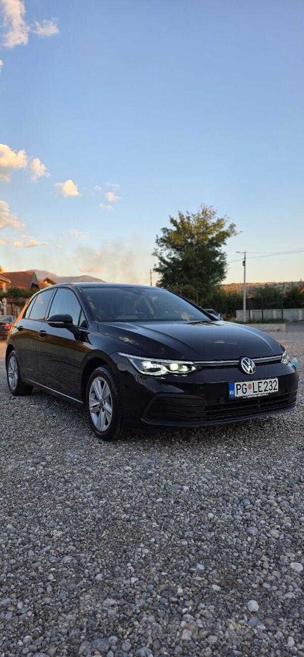 Volkswagen - Golf 8 - 2.0tdi