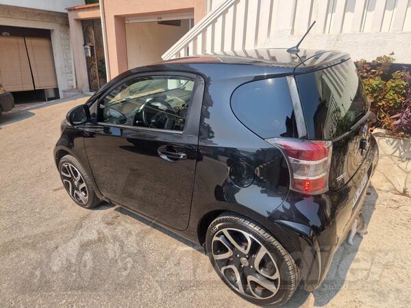 Toyota - iQ - 1.4 d4d