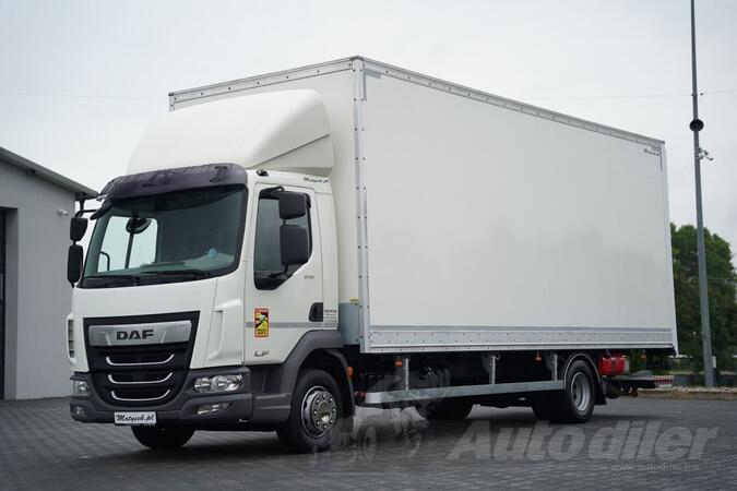DAF - LF 210 / 4x2 / Kontejner – 7 m / Dhollandia utovarna rampa – 1.500 kg / E / Kamion sa sandu...