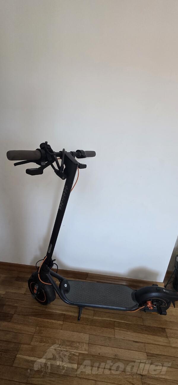 Ostalo - Segway Ninebot F30