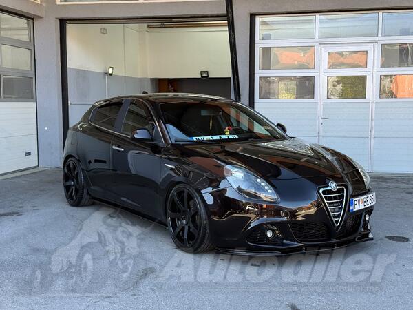 Alfa Romeo - Giulietta - 1.6