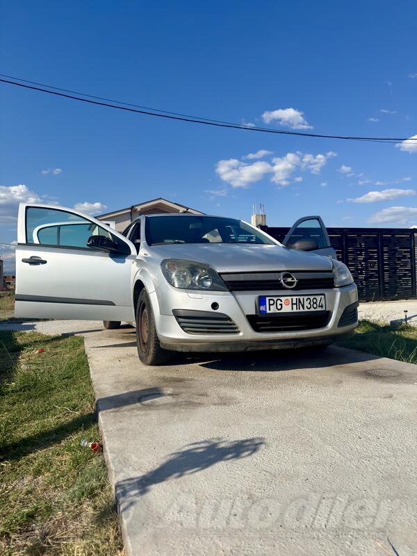 Opel - Astra - 1.7 H
