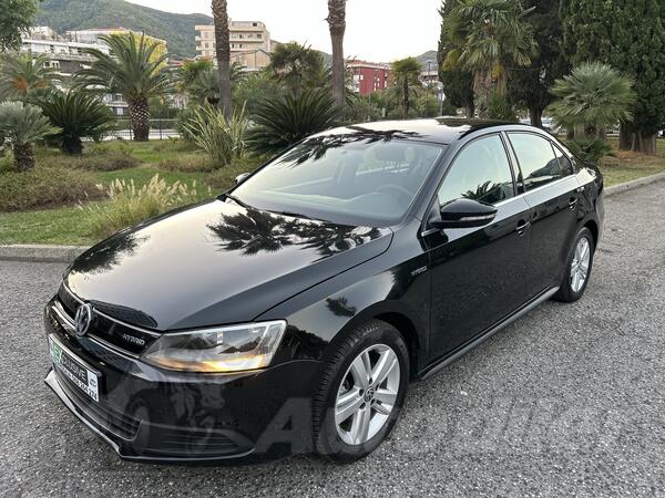 Volkswagen - Jetta - 1.4 TSI Hybrid