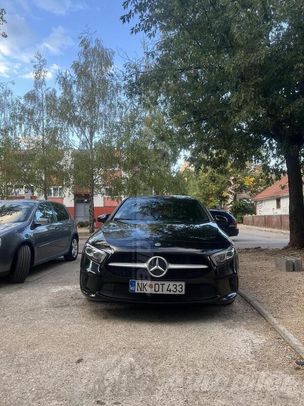 Mercedes Benz - A 180 - 1.5