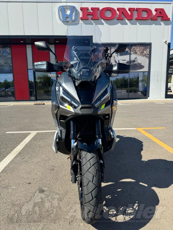 Honda - XADV 750