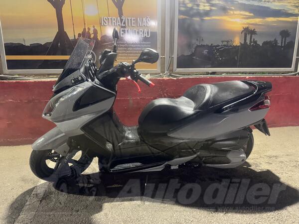 Kymco - Dinkstreet