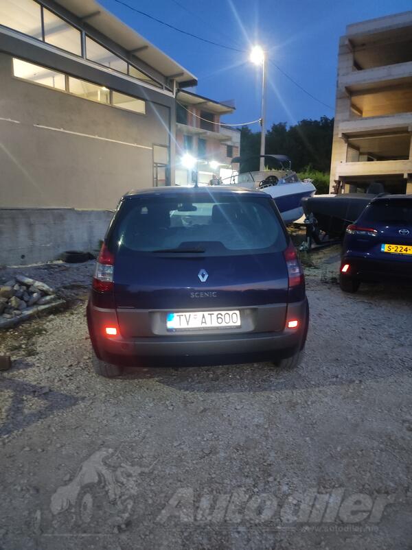 Renault - Scenic - 1,9