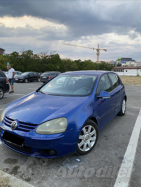 Volkswagen - Golf 5 - 2.0 TDI