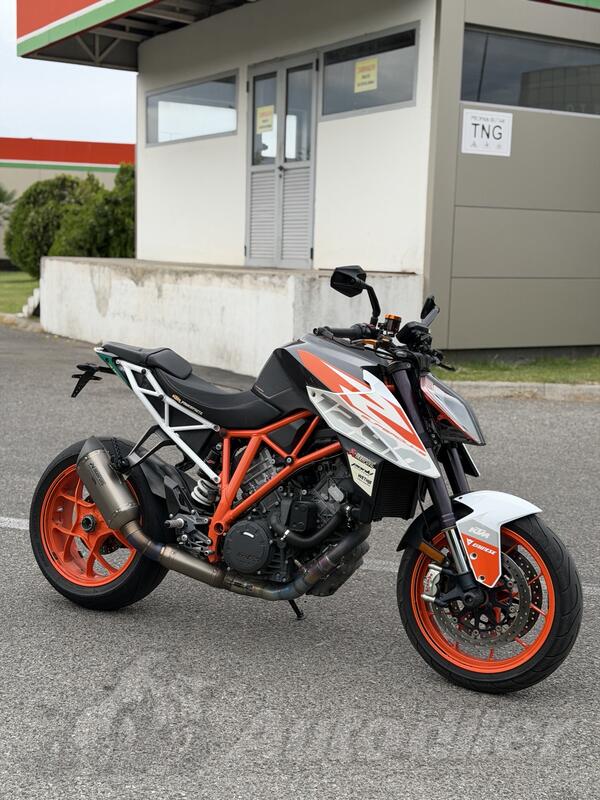KTM - SuperDuke1290
