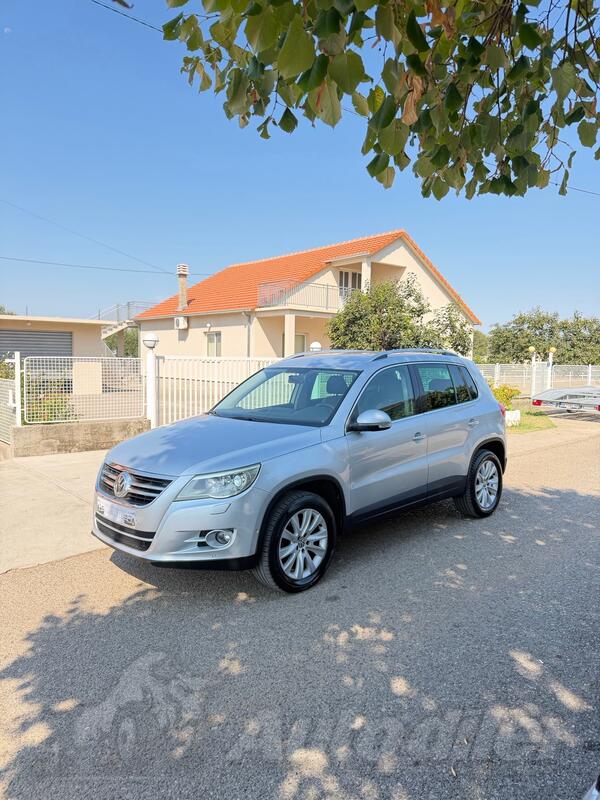 Volkswagen - Tiguan - 2.0 TDI 4 MOTION AUTOMATIK