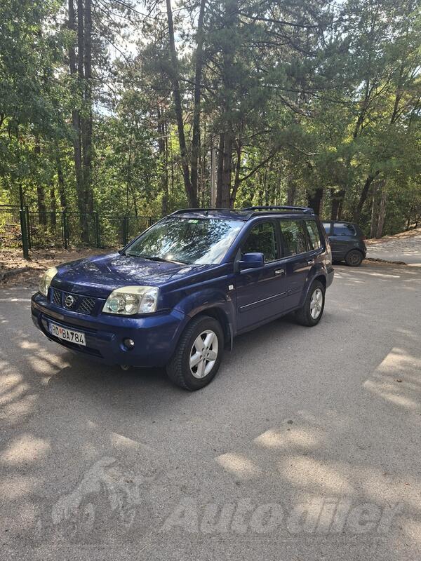 Nissan - X-Trail - 2.2 DCI