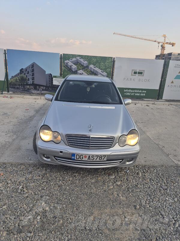 Mercedes Benz - C 220 - tdi