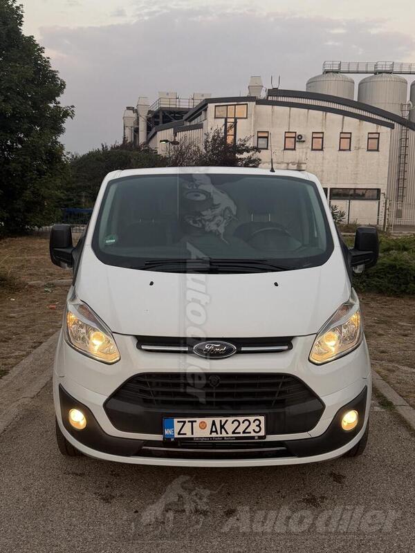 Ford - Transit Custom