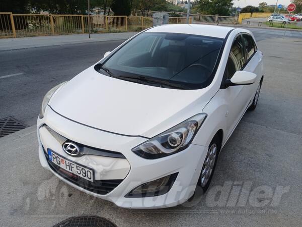 Hyundai - i30 - 1.6