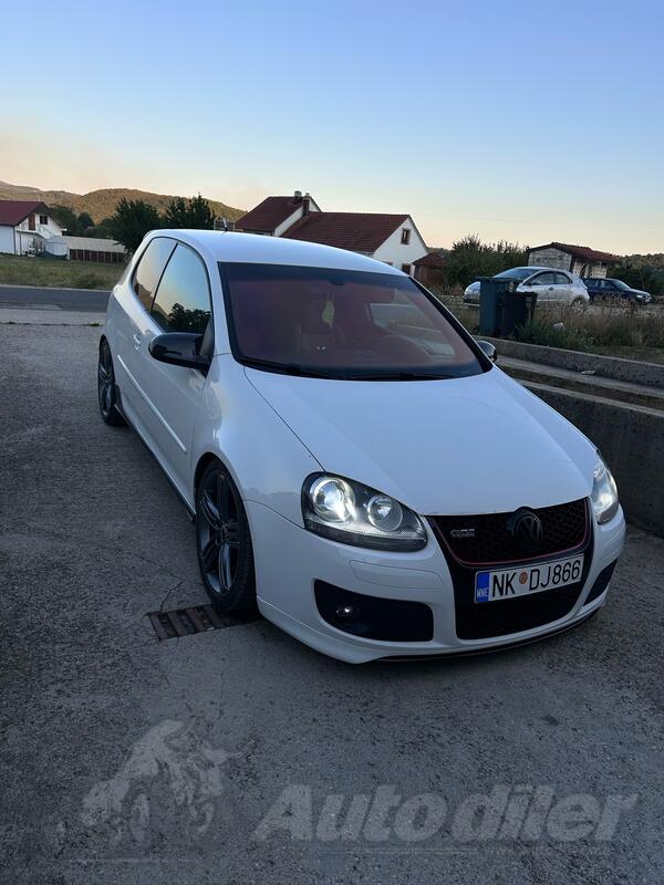 Volkswagen - Golf 5 - 2.0 gti