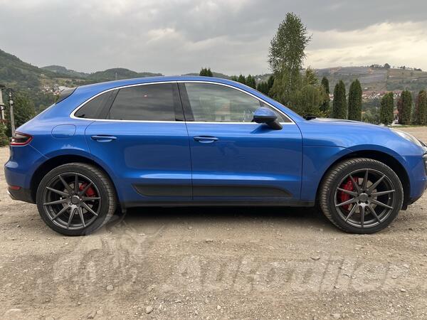 Porsche - Macan - S