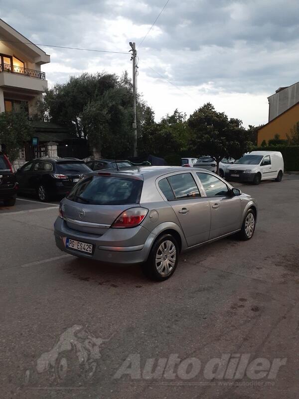 Opel - Astra - 1.7