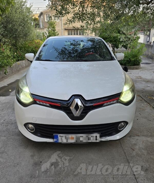 Renault - Clio - 1.5 DCI