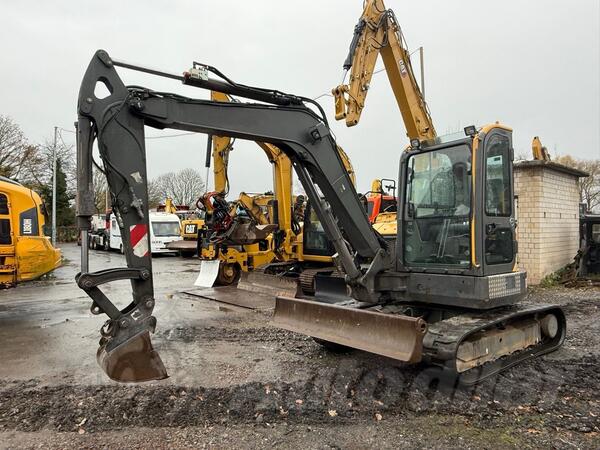 Volvo - ECR58D
