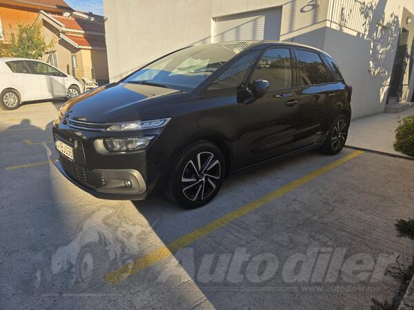 Citroen - SpaceTourer - 1.2 PureTech 131hp Automatic