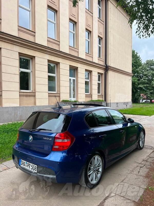 BMW - 120