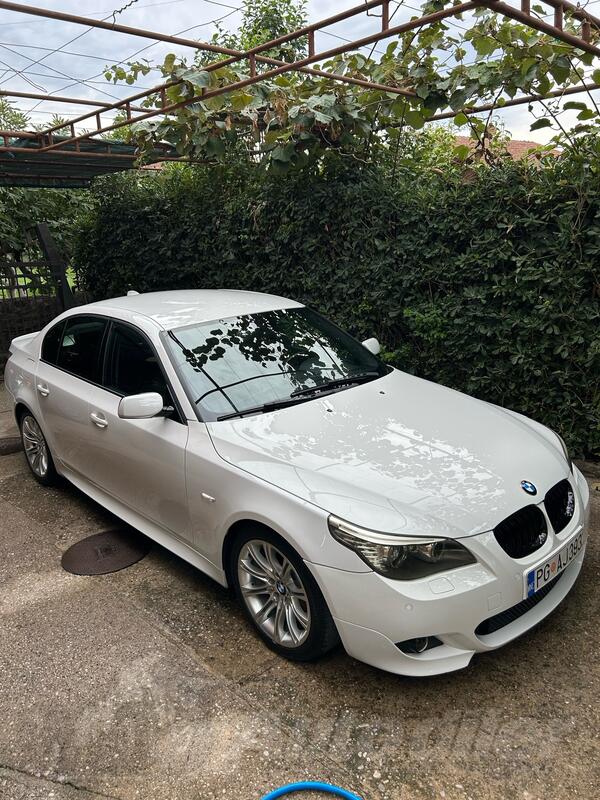 BMW - 520 - D