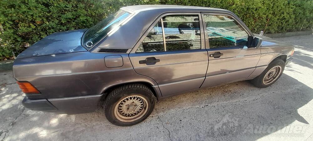 Mercedes Benz - 190 - 190 D 2.0