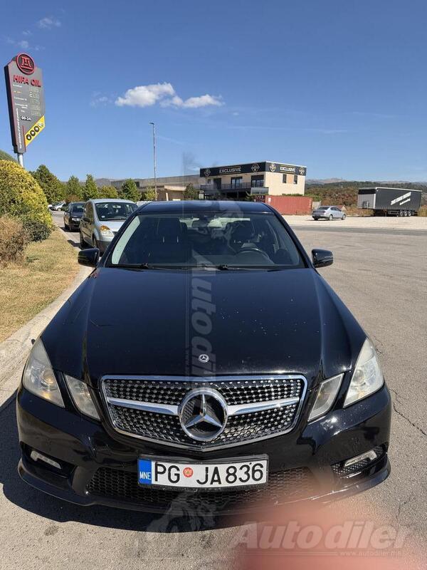 Mercedes Benz - E 220 - 2.0
