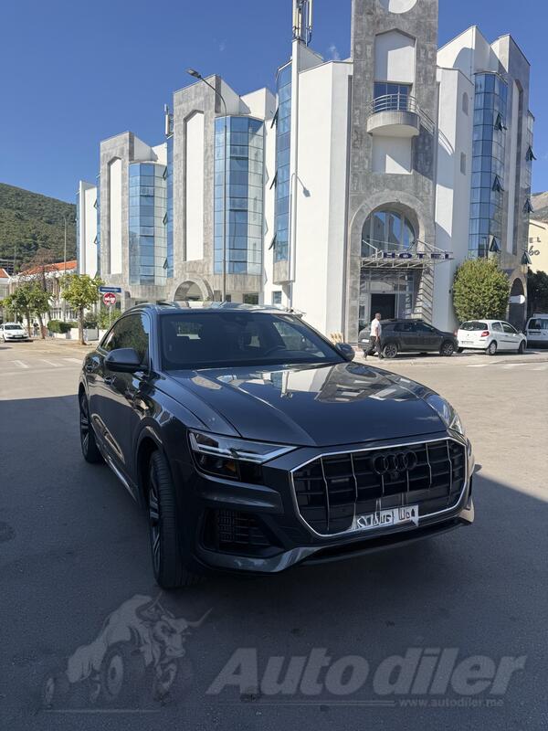 Audi - Q8 - q8
