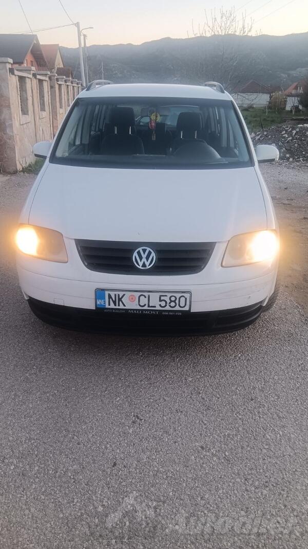 Volkswagen - Touran - 2.0tdi
