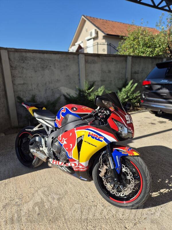 Honda - Honda cbr1000rr
