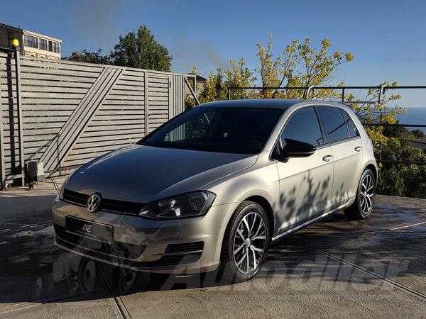 Volkswagen - Golf 7 - 2.0 TDI