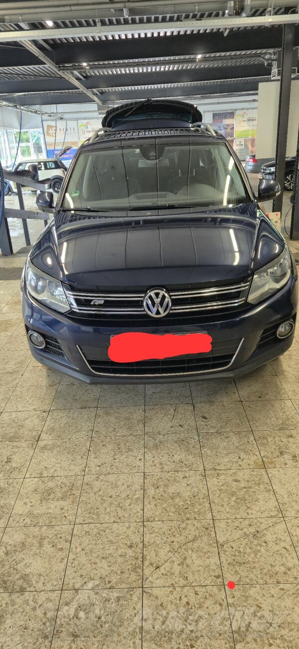 Volkswagen - Tiguan - 2.0TDI