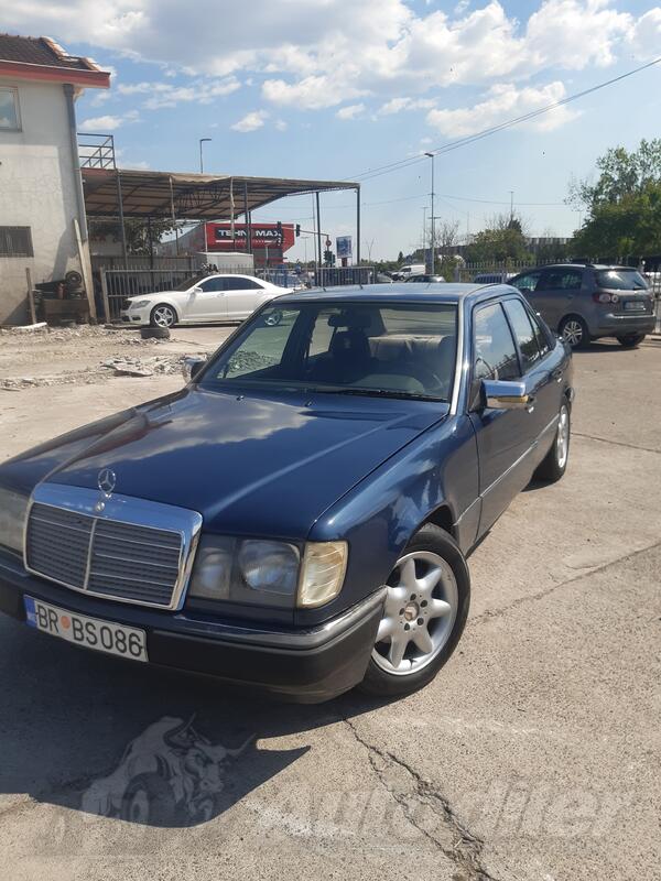 Mercedes Benz - E 200 - 2.0D