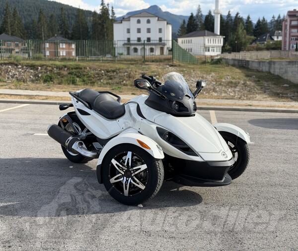 Can-Am - SPYDER RS-S