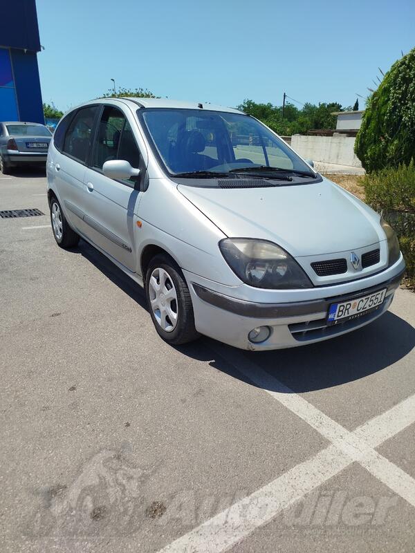 Renault - Scenic - 1.9cdi