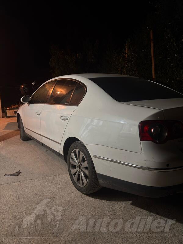 Volkswagen - Passat - 1.9